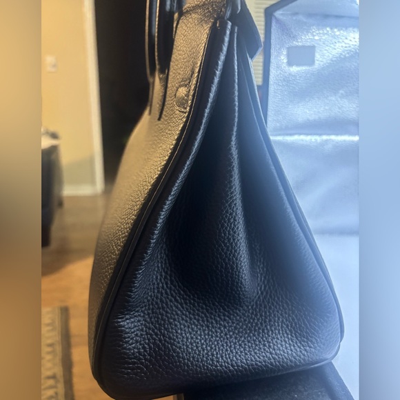 Black Leather Double Handle Handbag - Picture 14 of 15